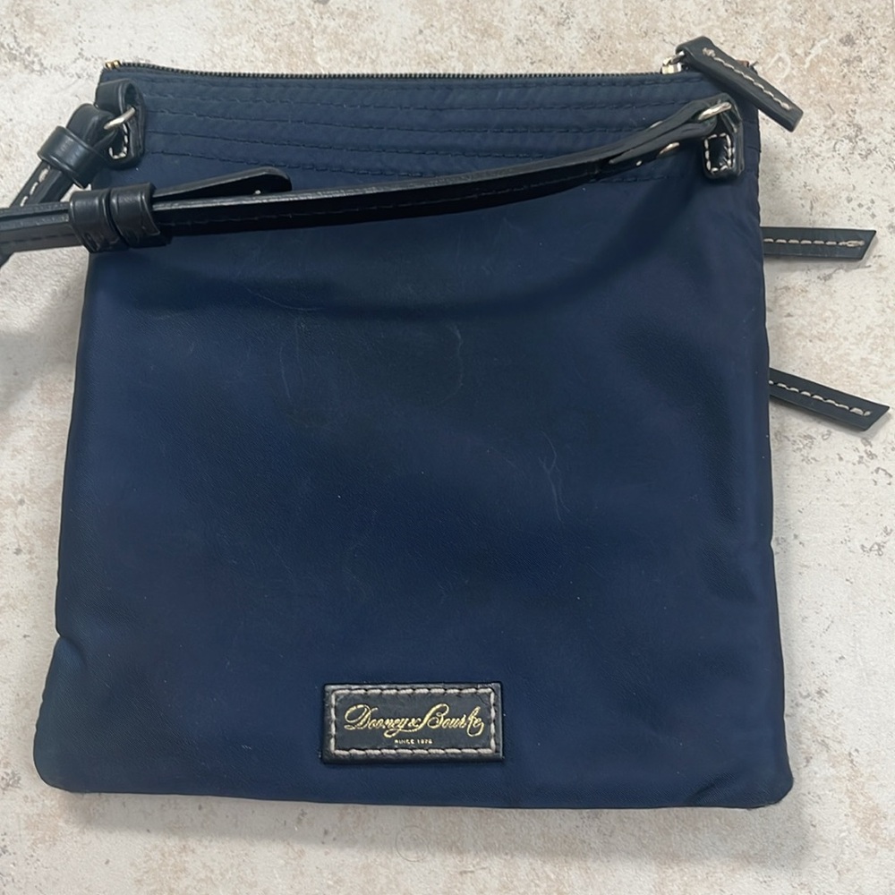 Dooney & Bourke - Triple Zip Crossbody Purse - Navy - Picture 5 of 6